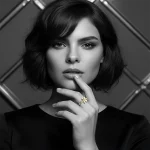 22KT Gold Petal Knot Ring For Women's - Image 2